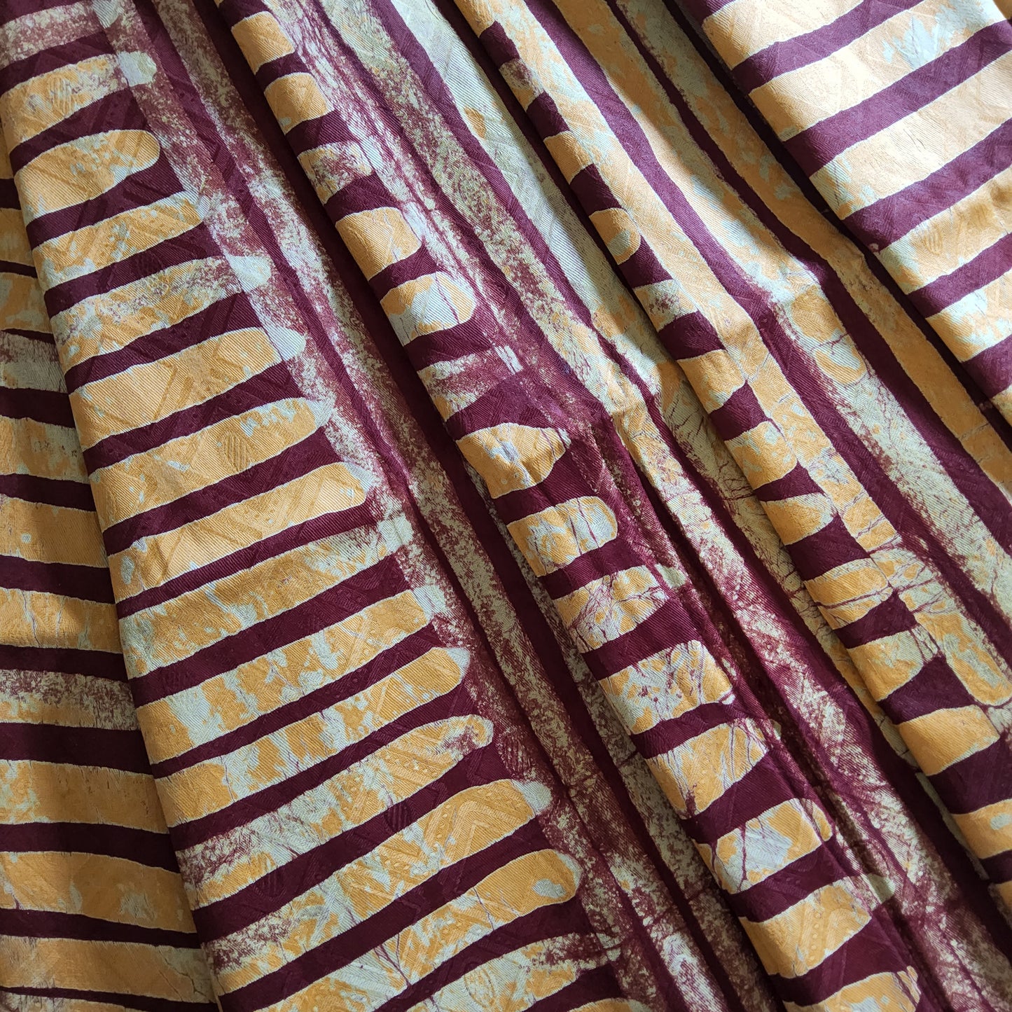 ADIRE - LUSH CLASSIC WEST AFRICAN PATTERN HAND PRINT FABRIC 100% COTTON BROCADE- 1 METER